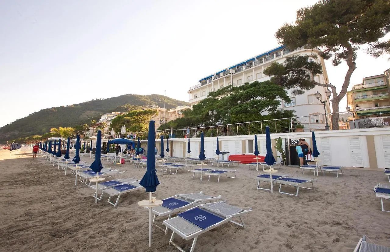 ****  Grand Hotel Mediterranee Alassio Italy