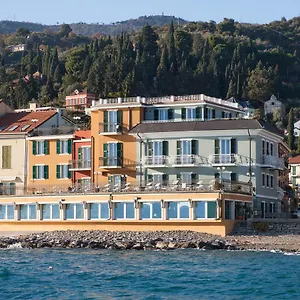 Savoia Hotell