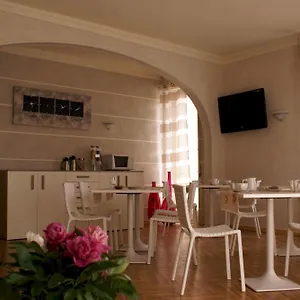 Hotel Lux, Alassio